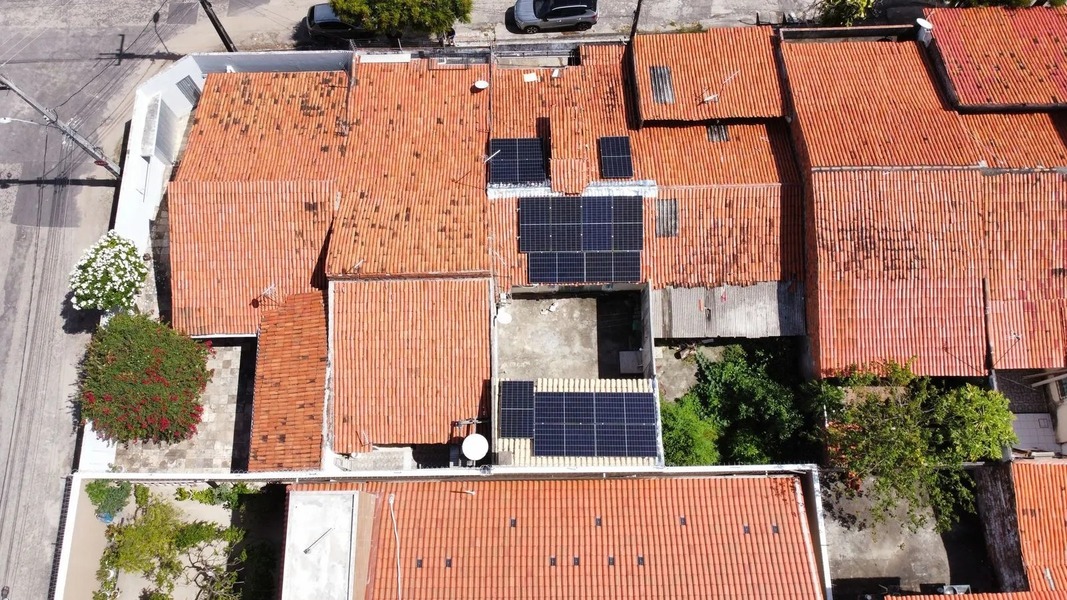 Sistema Solar 9,80 kWp (Carlos do Carmo)
